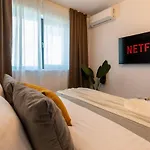 Stunning 1br In North District Apartamento Bucarest