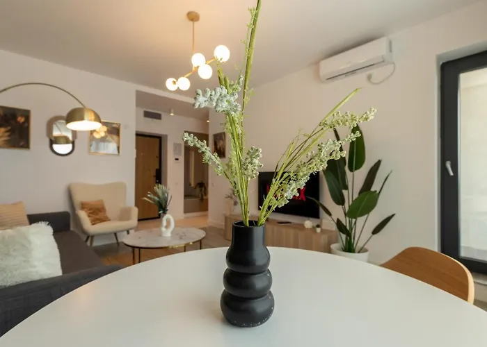 Apartament Stunning 1br Retreat In North District *