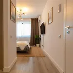Stunning 1Br Apartments In North District Apartment