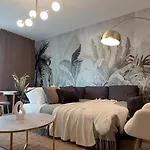 Stunning 1Br Apartments In North District *