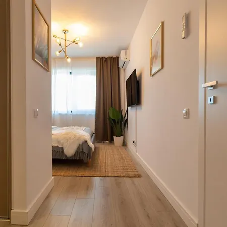 Stunning 1br Retreat In North District Апартаменты