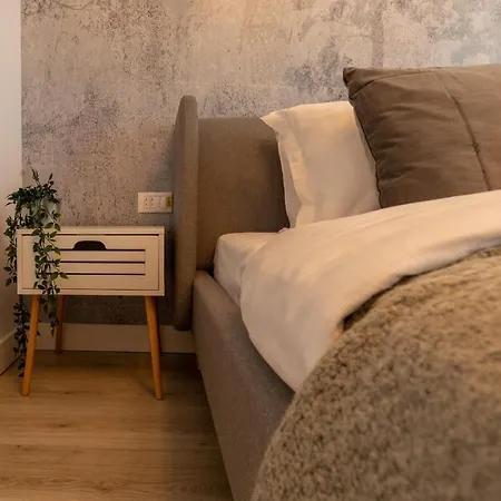 Stunning 1br In North District דירה *