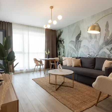 Stunning 1br In North District *