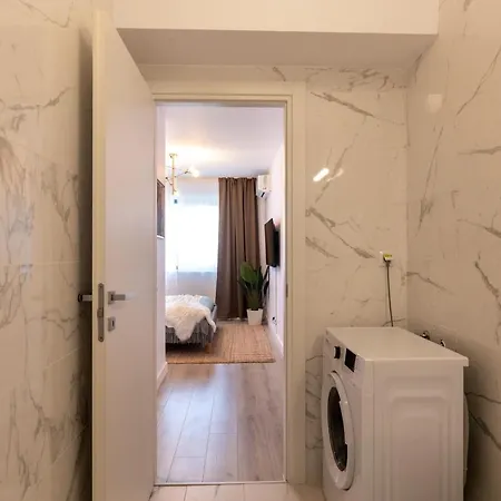 Apartament Stunning 1br Retreat In North District