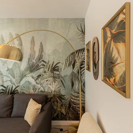 Stunning 1br Retreat In North District Διαμέρισμα Βουκουρέστι