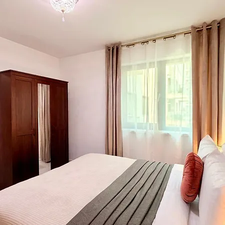 Stunning 1br In North District דירה *