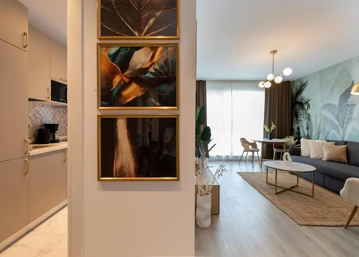 Stunning 1br Retreat In North District *