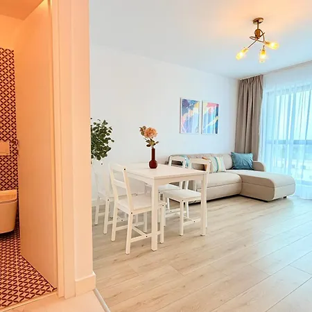 Apartment Stunning 1br In North District Bucharest